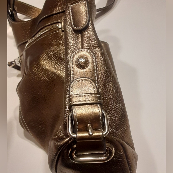 Anne Klein Golden Purse - Picture 5 of 10
